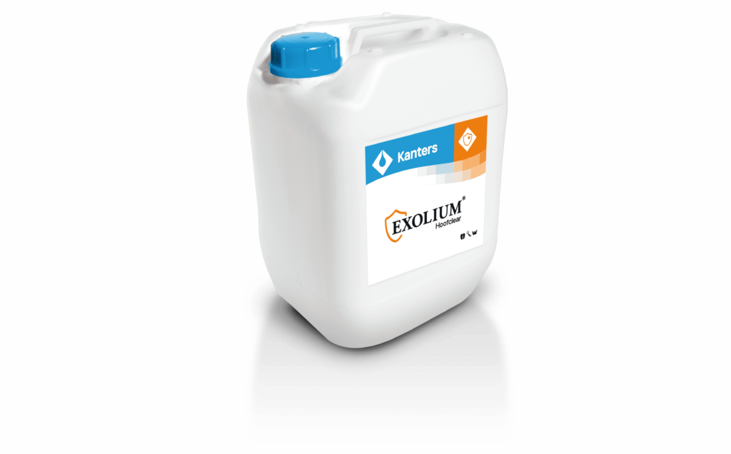 Exolium hooflcear can be sprayed on claws to support hoof health
